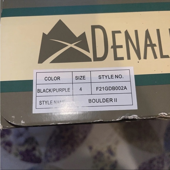 Denali Boulder II Purple and Black Snow Winter Boots size 4 NIB girls - Picture 10 of 11